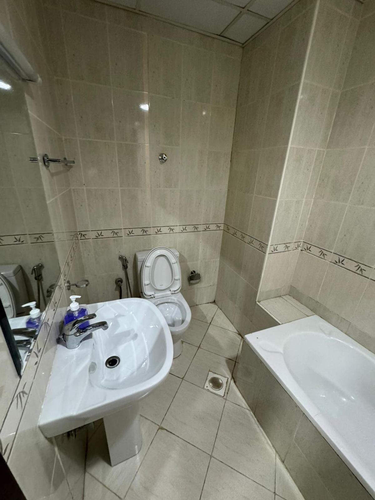 Tower 2bhk Newly Renovated 10 Feb 2025 *